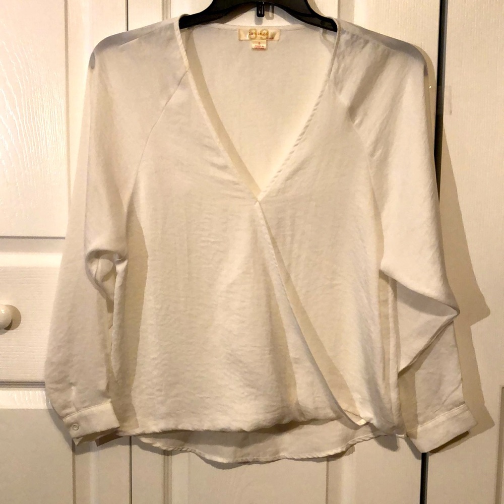 🚨 La Vie 89 Long Sleeve V-Neck Cross Over Front High Low Hem Blouse S